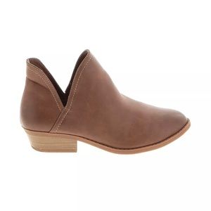 Universal Thread ‘Nora’ Ankle Booties 8.5